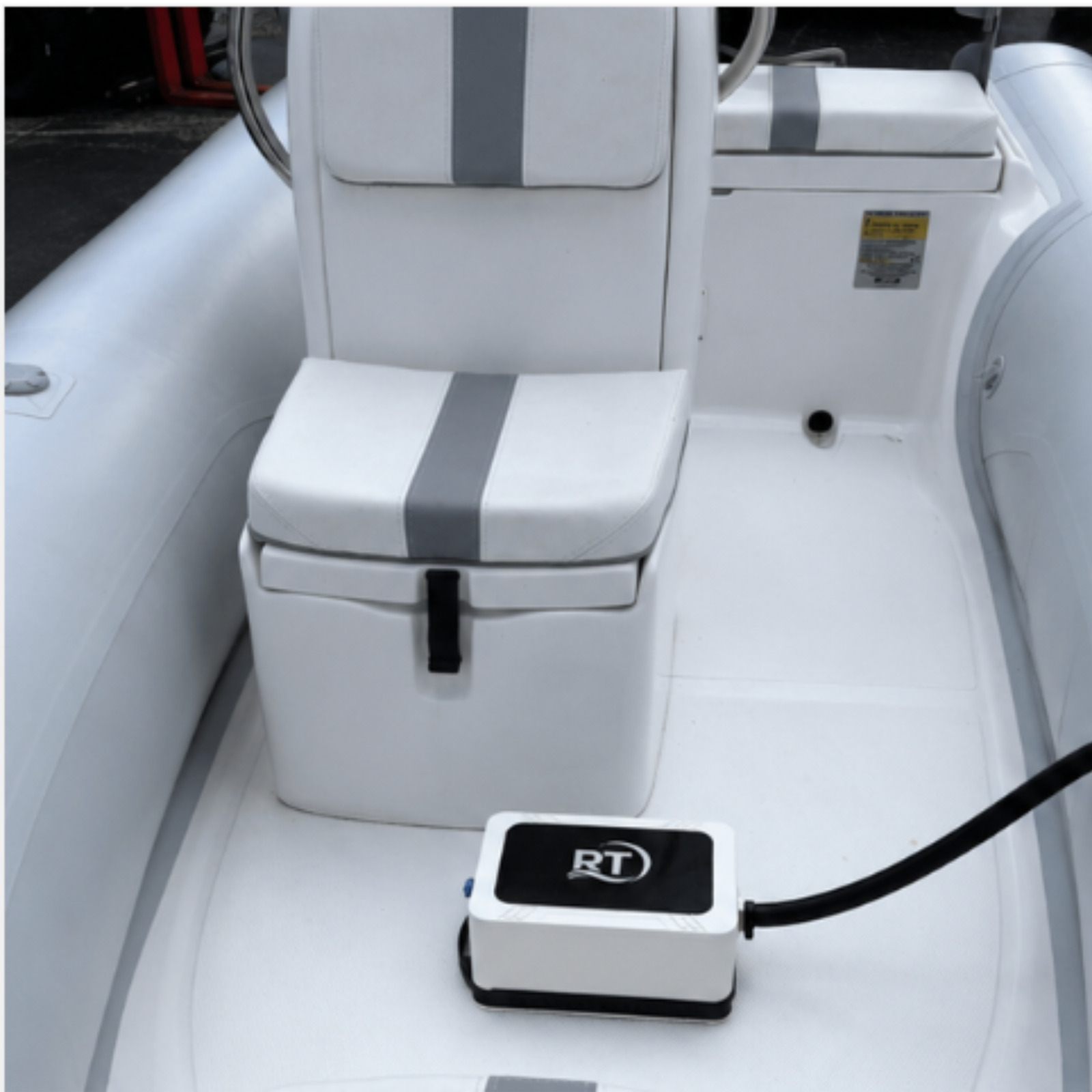 Raintaker PRO® – 11OOGPH AUTOMATIC BILGE PUMP SYSTEM FOR OPEN BOATS (Fresh and Saltwater) - Image 9